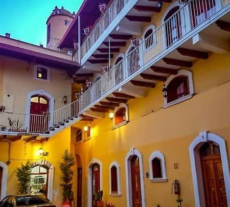 Real De Juarez Hotel Xalapa Exterior photo